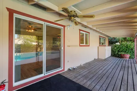 3420 Riverview Dr, Redding, CA 96001 photo 29