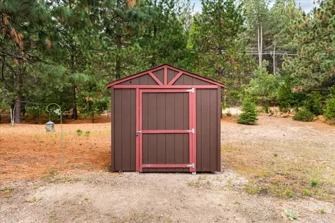 Other - 7411 Sugar Pine Rd, Weed, CA 96094 photo 4 of 6