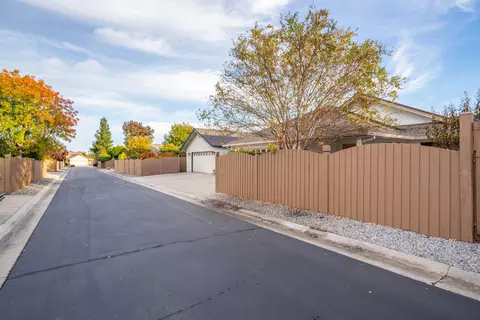 1746 Capistrano Walk, Redding, CA 96003 photo 50