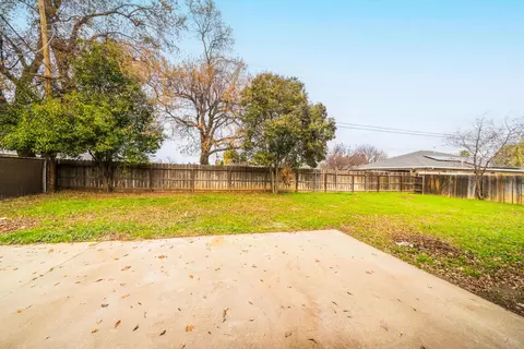 230 San Joaquin Dr, Red Bluff, CA 96080 photo 22