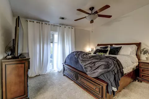 Bedroom - 435 Springer Dr, Redding, CA 96003 photo 1 of 4