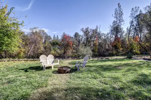 Exterior - 435 Springer Dr, Redding, CA 96003 photo 4 of 6