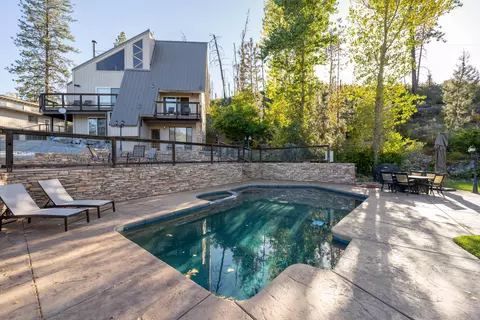 15493 Rock Creek Rd, Shasta, CA 96087