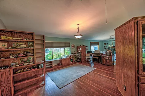 Kitchen - 20651 Old 44 Dr, Redding, CA 96003 photo 1 of 3