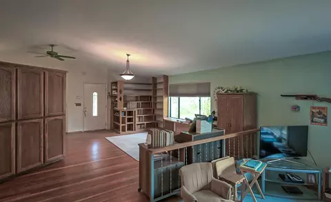 Living - 20651 Old 44 Dr, Redding, CA 96003 photo 3 of 3