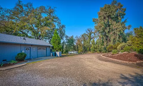 Exterior - 20651 Old 44 Dr, Redding, CA 96003 photo 15 of 32