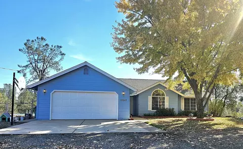 17547 Cimmeron Trl, Anderson, CA 96007