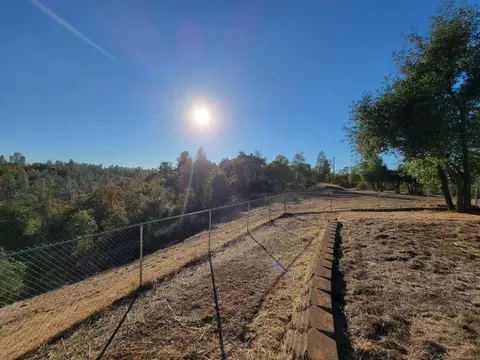 17547 Cimmeron Trl, Anderson, CA 96007 photo 3