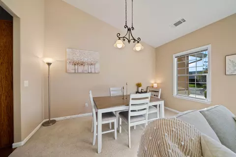 3964 Teton Dr, Redding, CA 96001 photo 5