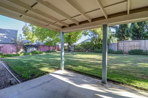 2749 Crystal Tree Dr, Redding, CA 96001 photo 29