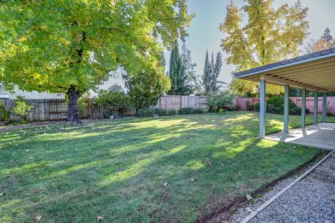 2749 Crystal Tree Dr, Redding, CA 96001 photo 24