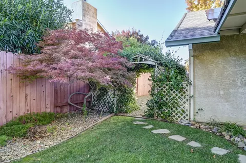 2749 Crystal Tree Dr, Redding, CA 96001 photo 26
