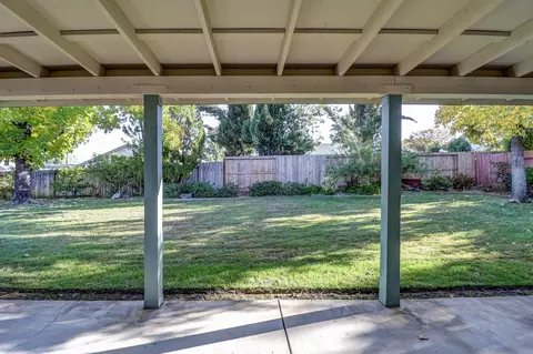 2749 Crystal Tree Dr, Redding, CA 96001 photo 28
