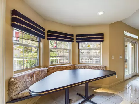 6086 Gleneagles Ct, Redding, CA 96003 photo 16