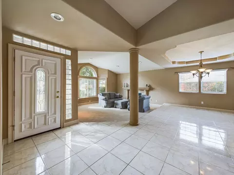 6086 Gleneagles Ct, Redding, CA 96003 photo 4