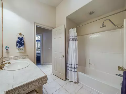 6086 Gleneagles Ct, Redding, CA 96003 photo 34
