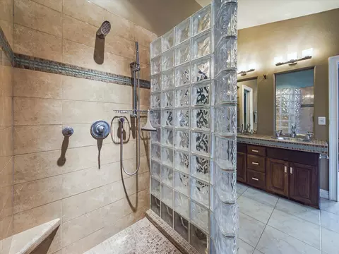 6086 Gleneagles Ct, Redding, CA 96003 photo 29