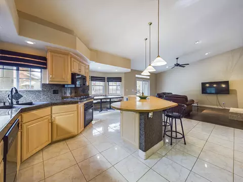 6086 Gleneagles Ct, Redding, CA 96003 photo 14