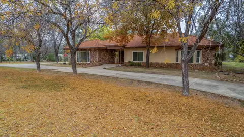 Exterior - 13144 Bear Mountain Rd, Redding, CA 96003 photo 3 of 22