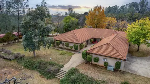View/Area - 13144 Bear Mountain Rd, Redding, CA 96003 photo 2 of 6