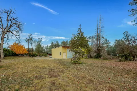 Exterior - 13144 Bear Mountain Rd, Redding, CA 96003 photo 22 of 22