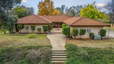 Exterior - 13144 Bear Mountain Rd, Redding, CA 96003 photo 10 of 22