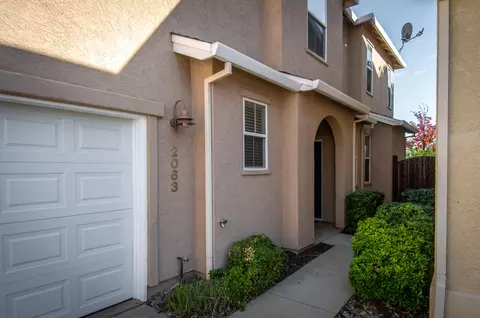 2063 Vienna Way, Redding, CA 96003