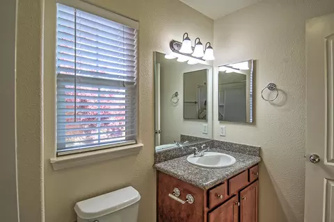 2063 Vienna Way, Redding, CA 96003 photo 27