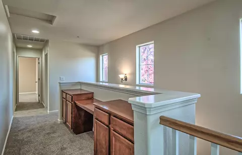 2063 Vienna Way, Redding, CA 96003 photo 18