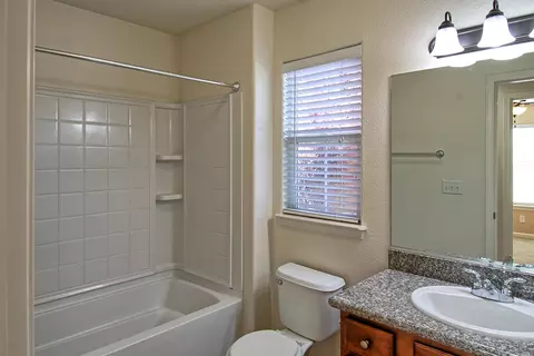 2063 Vienna Way, Redding, CA 96003 photo 28