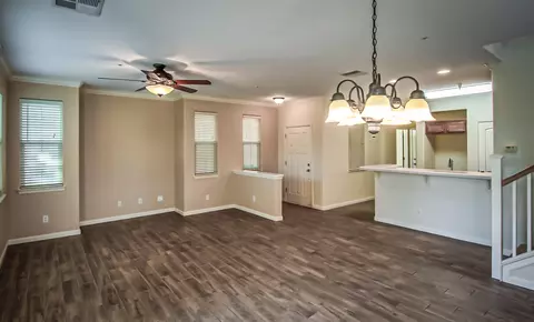 2063 Vienna Way, Redding, CA 96003 photo 11