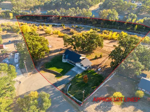 14305 Kawil Ln, Red Bluff, CA 96080 photo 2