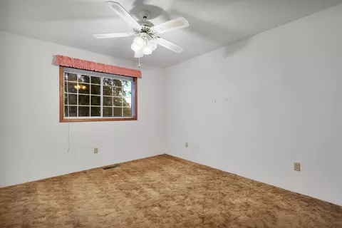 15947 Melinda Way, Redding, CA 96001 photo 38