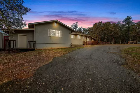 15947 Melinda Way, Redding, CA 96001 photo 11