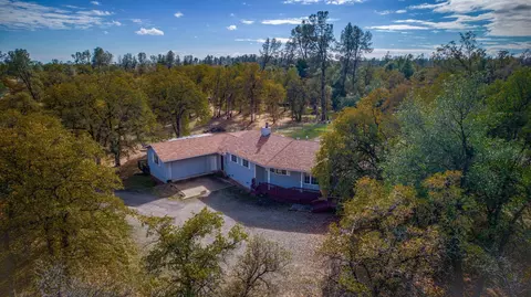 15947 Melinda Way, Redding, CA 96001 photo 5