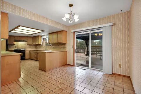 15947 Melinda Way, Redding, CA 96001 photo 25