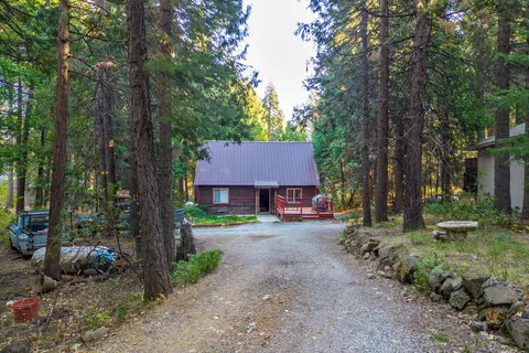 8163 Star Trek Dr, Shingletown, CA 96088