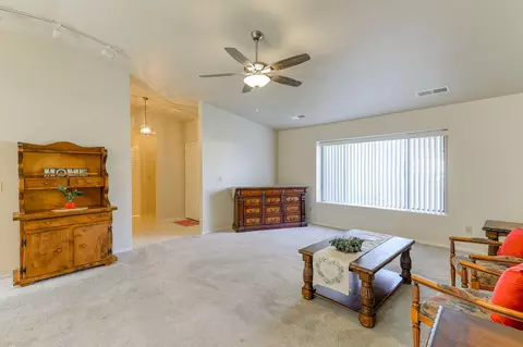 565 Monet, Redding, CA 96001 photo 18