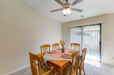 565 Monet, Redding, CA 96001 photo 4