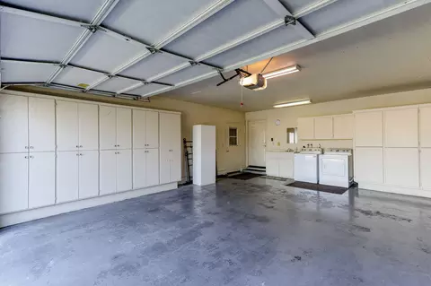 565 Monet, Redding, CA 96001 photo 6