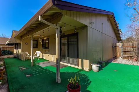 565 Monet, Redding, CA 96001 photo 31