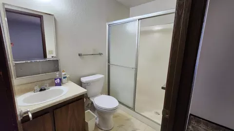 Bath - 37472 Cypress Ave, Burney, CA 96013 photo 3 of 3