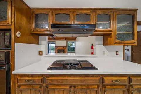 Kitchen - 7511 Amigo Way, Redding, CA 96002 photo 2 of 6