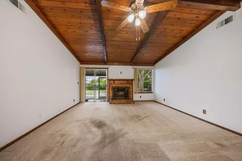 Living - 7511 Amigo Way, Redding, CA 96002 photo 1 of 2