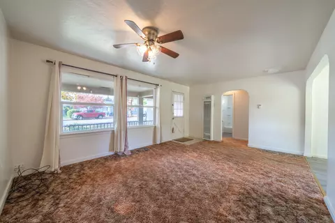 4605 Harrison Ave, Redding, CA 96001 photo 11