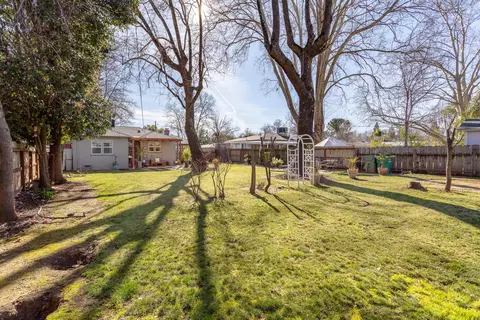 756 Coronado St, Redding, CA 96003 photo 28