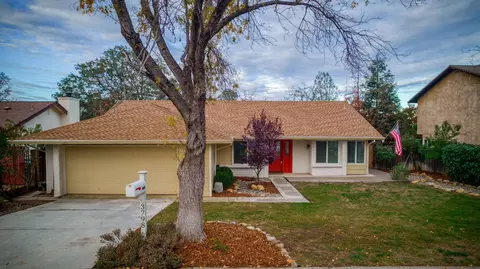 3798 Fujiyama Way, Redding, CA 96001