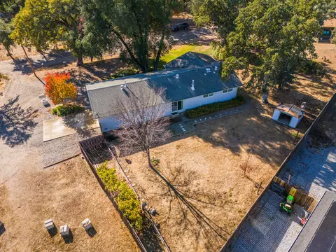 View/Area - 12873 Gardenia Dr, Red Bluff, CA 96080 photo 3 of 12