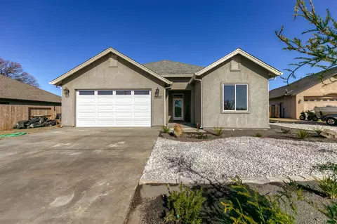 22010 Carmelo St, Cottonwood, CA 96022
