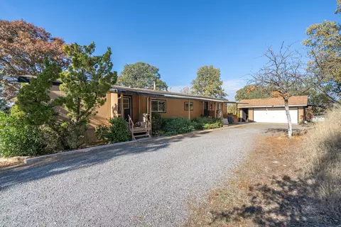16490 Blue Oak Rd, Cottonwood, CA 96022